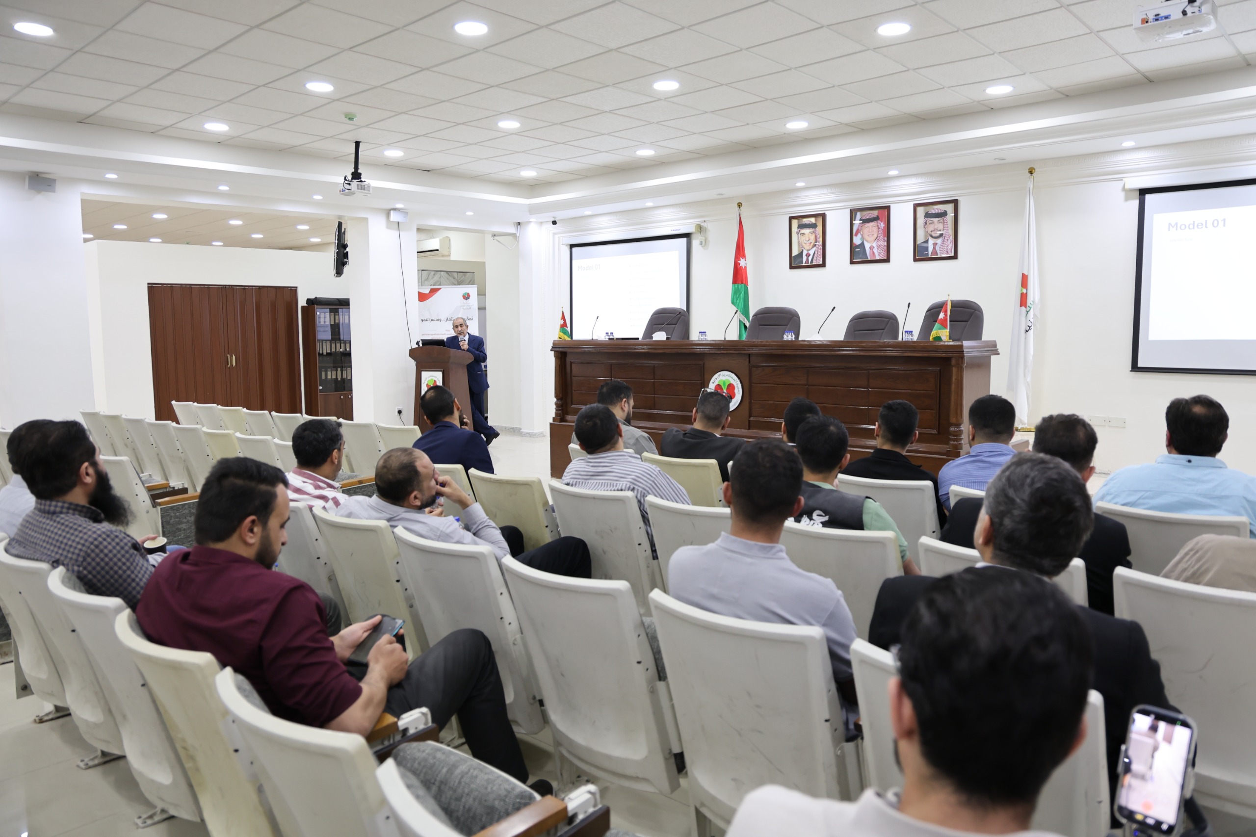 طاقة المهندسين تنظم ورشة متخصصة حول كفاءة الطاقة في القطاع الصناعي